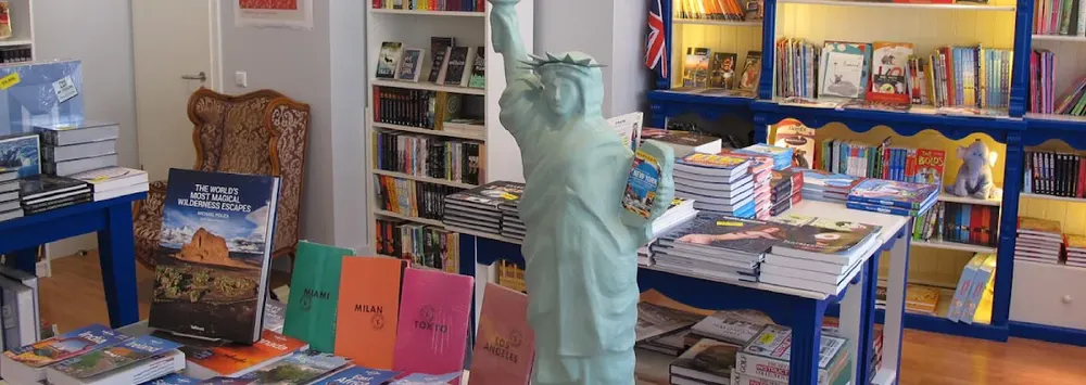 Ernster: All English Bookstore